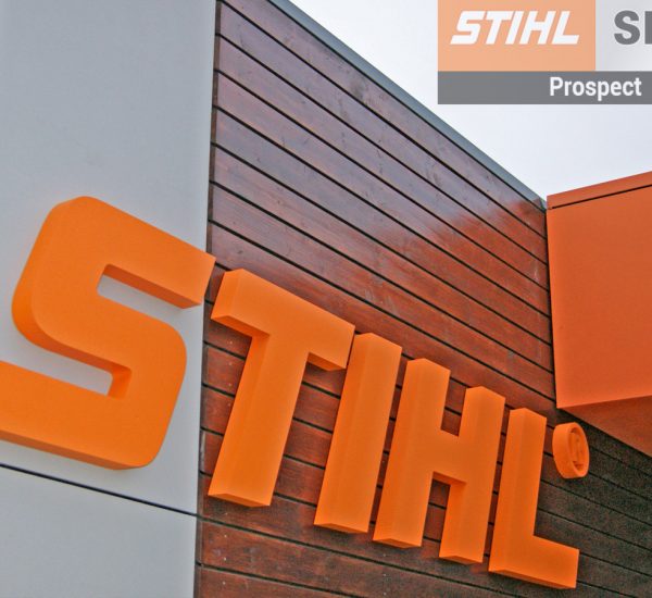 Showroom zez pro STIHL  163m2